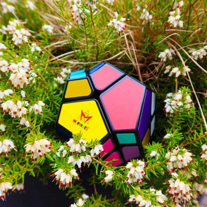 Meffert's Skewb Ultimate - The Original 12-Sided Brainteaser Puzzle Challenge from Recent Toys - Travel Friendly Fun for Ages 9+ - Image 6