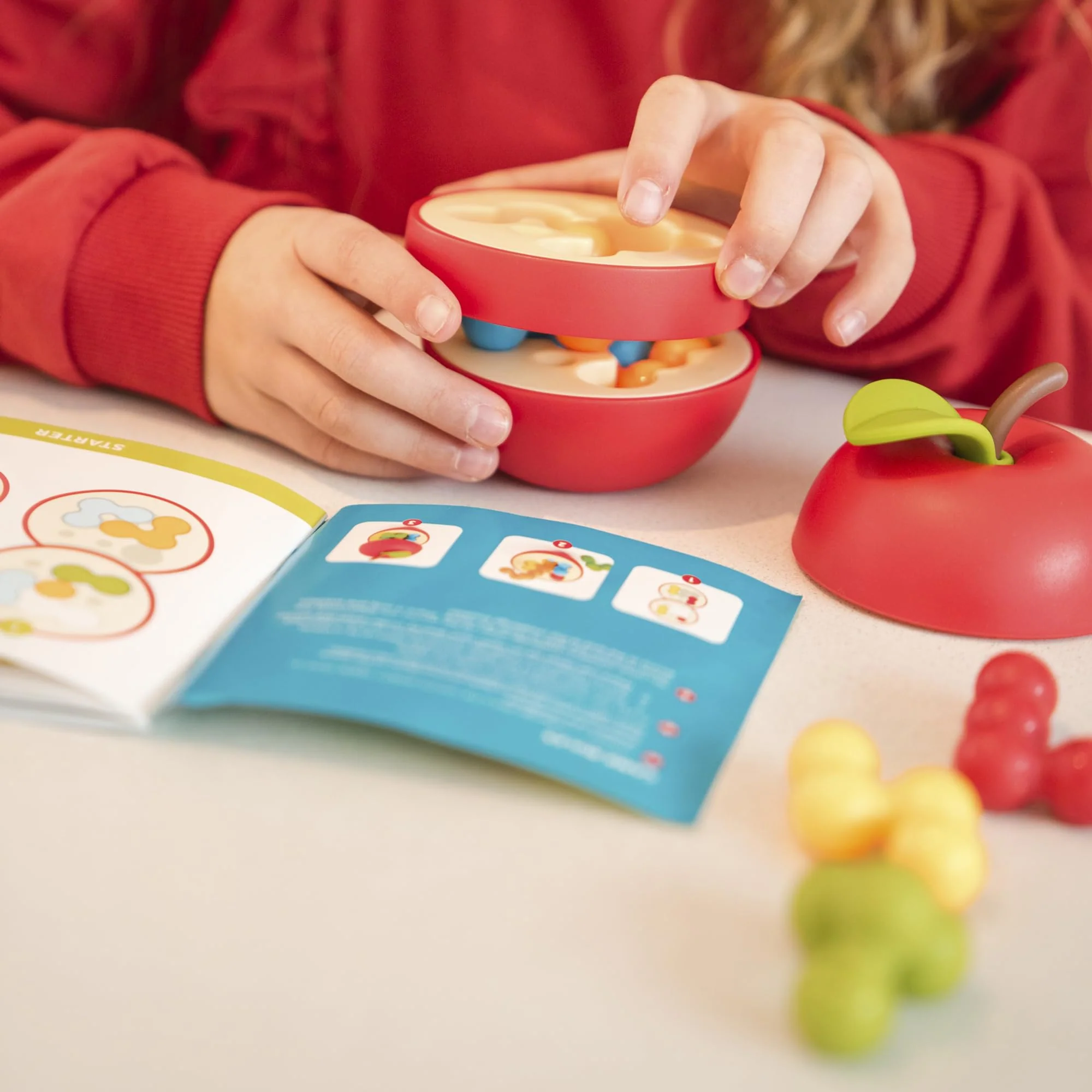 Apple Puzzler 3D Logic Game with 80 Challenges for Ages 8 - Adult. Fit The Worms and Close The Apple! - Image 8