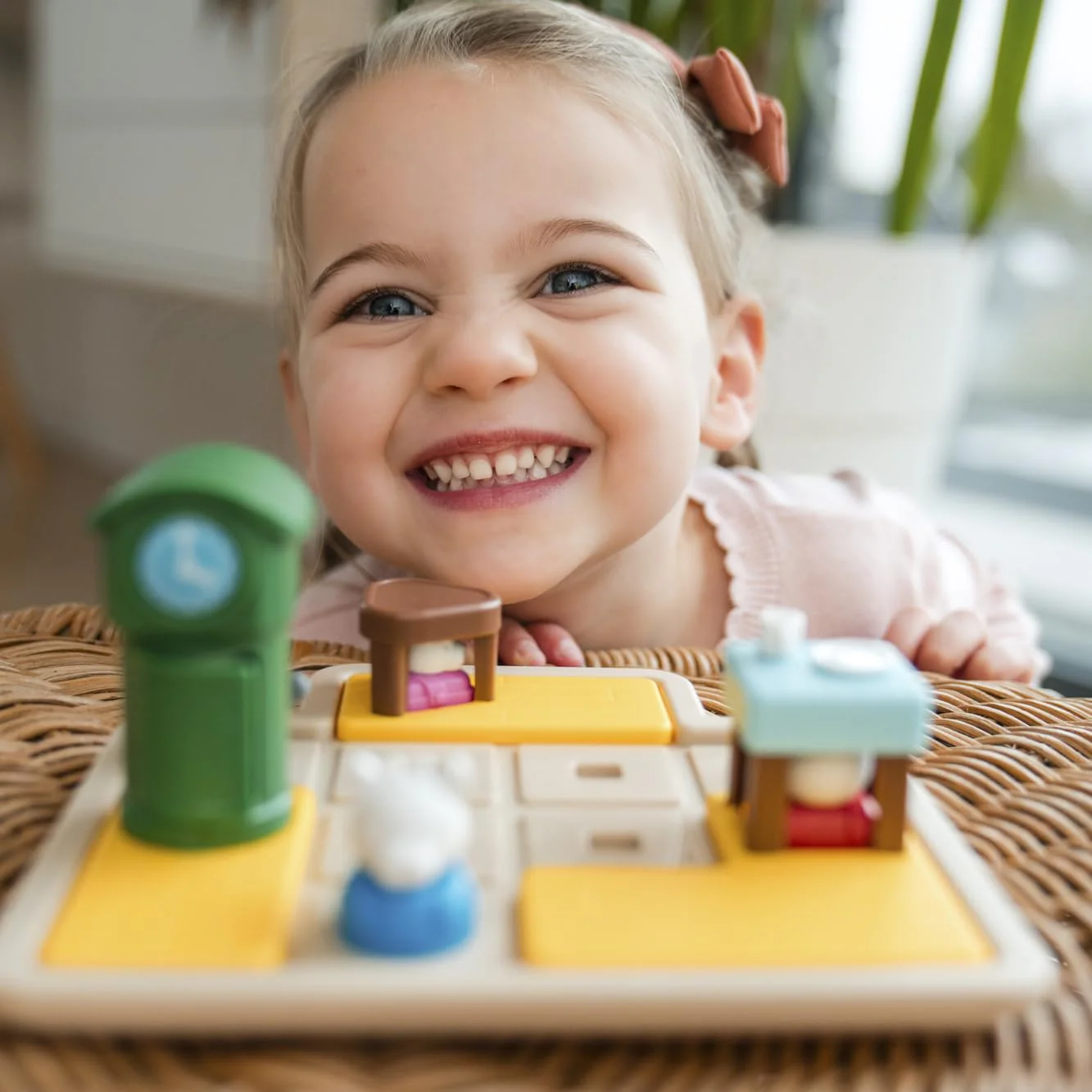 Hide and Goat Seek - A Preschool Puzzle Game for Ages 3-7 Featuring 48 Challenged and a Bonus Picture Book - Image 3