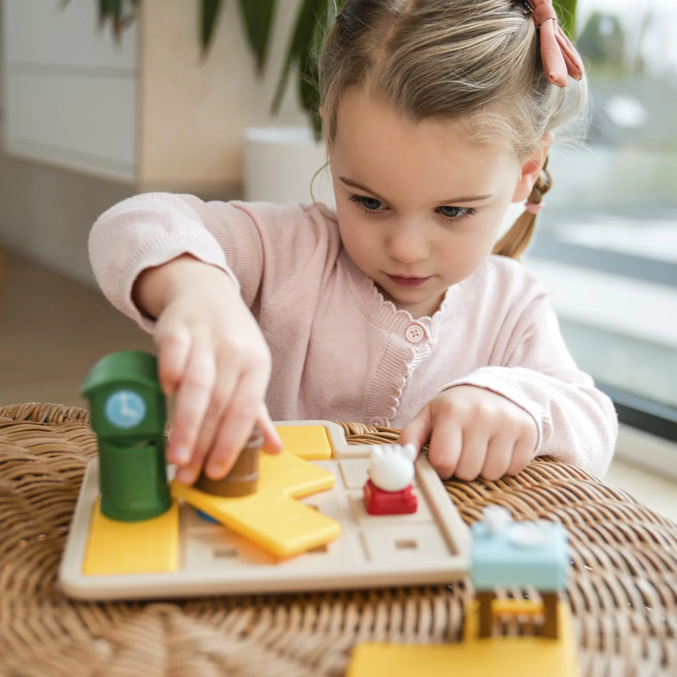 Hide and Goat Seek - A Preschool Puzzle Game for Ages 3-7 Featuring 48 Challenged and a Bonus Picture Book - Image 4