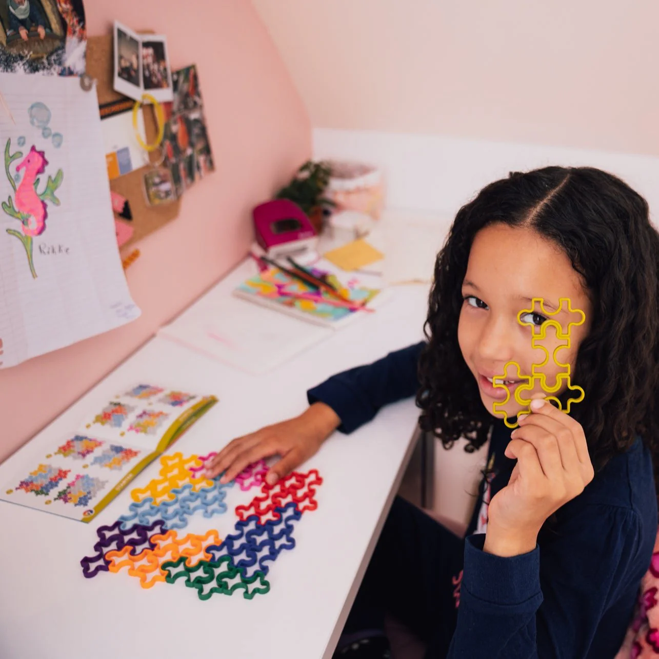 IQ Jigsaw 120 Challenges for Ages 7+ - Image 4