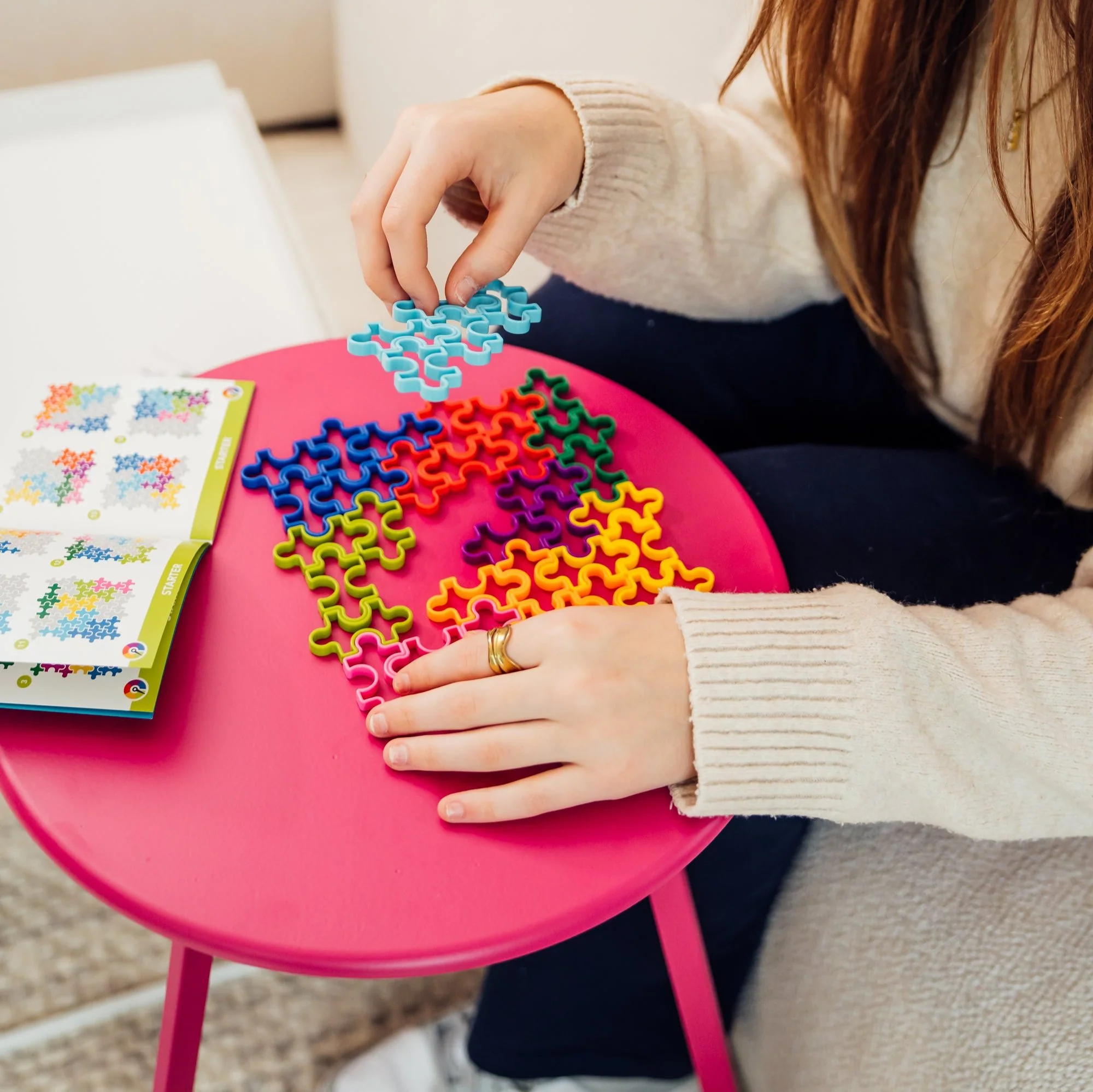 IQ Jigsaw 120 Challenges for Ages 7+ - Image 5