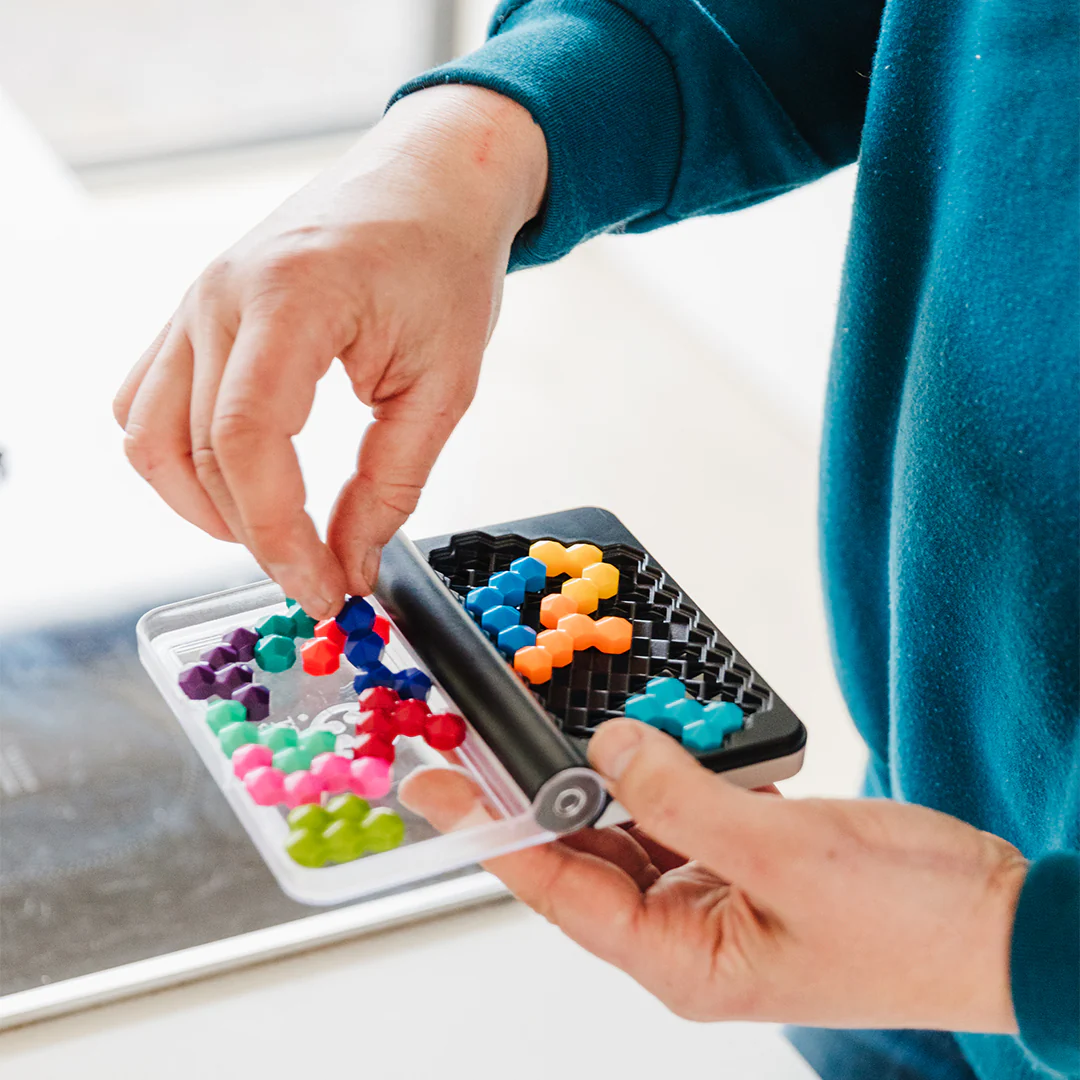 IQ Six Pro Travel Game/Brain Teaser with 120 Challenges for Ages 8+ - Image 8