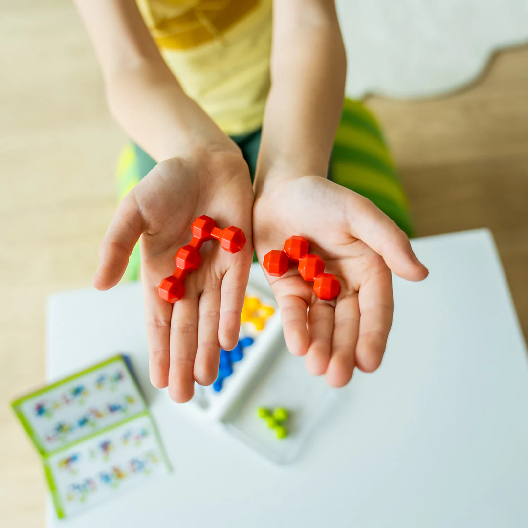 IQ Twins Travel Game with 120 Challenges for Ages 7+ - Image 5