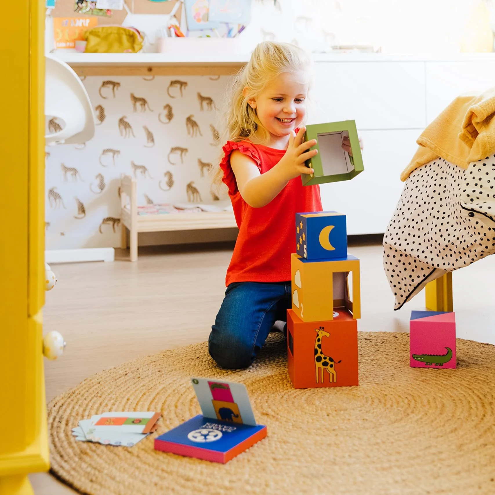 Peek-A-Zoo Learning Game with 48 Challenges for Ages 2+ - Image 5