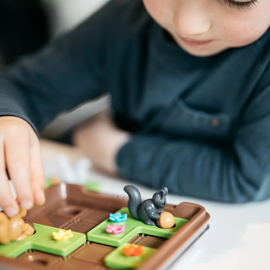 Squirrels Go Nuts! Travel Game for Ages 6+ - Image 9