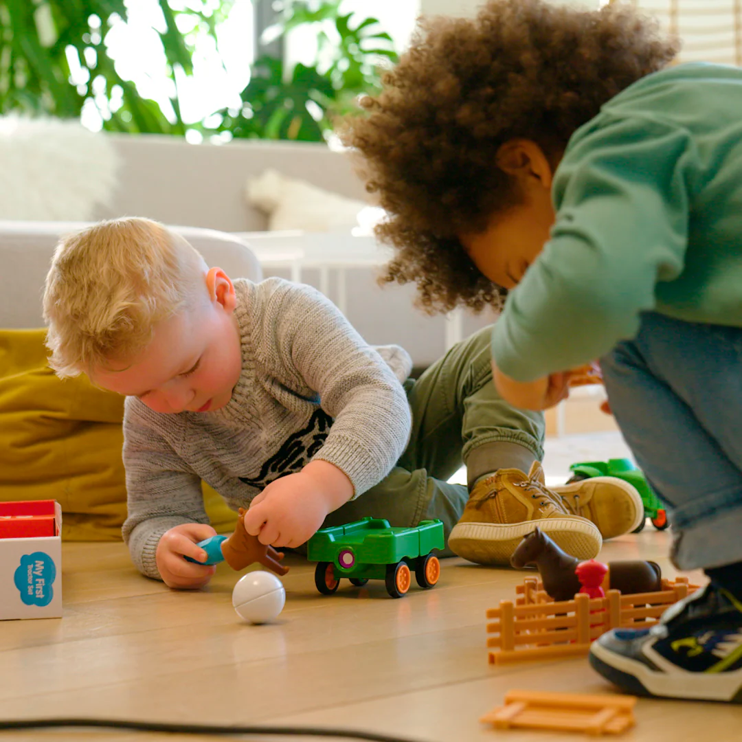 SmartMax My First Farm Tractor STEM Magnetic Discovery Play Set for Ages 1.5+ - Image 13