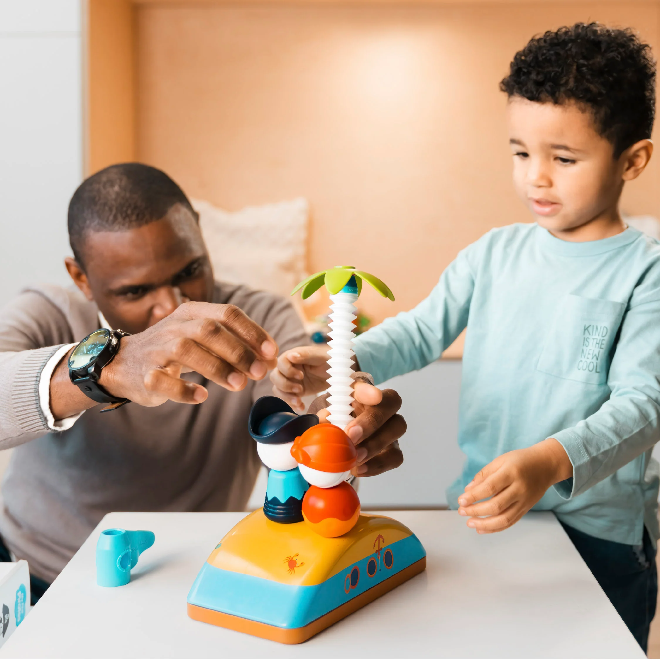 SmartMax My First Pirates Magnetic Building Play Set for Ages 1-5 - Image 10